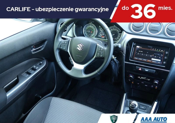 Suzuki Vitara cena 78000 przebieg: 29789, rok produkcji 2019 z Rypin małe 254